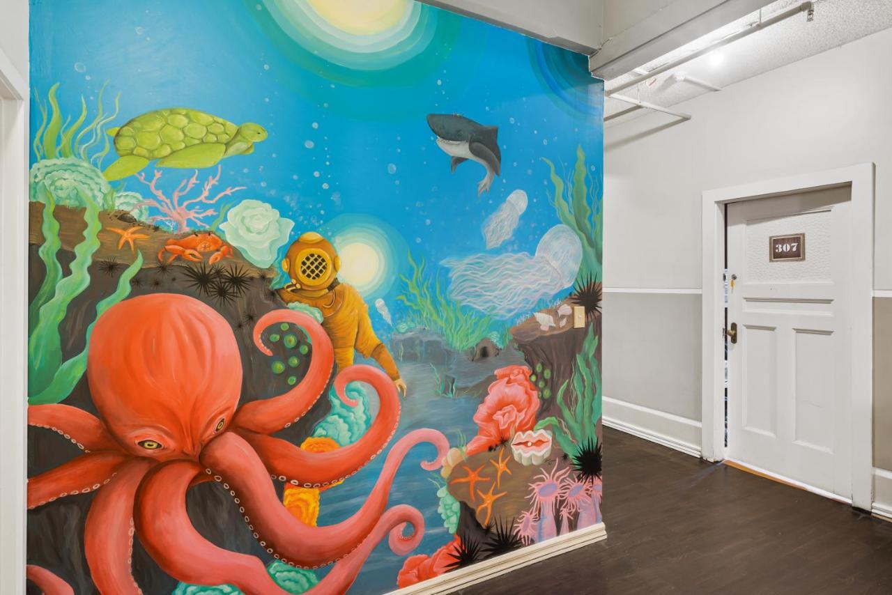 Frienz Backpacker Hostel โอ๊คแลนด์ ภายนอก รูปภาพ
