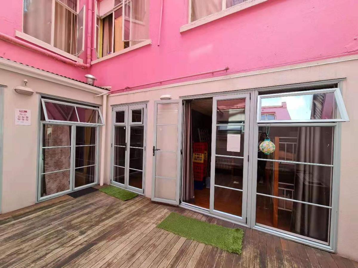 Frienz Backpacker Hostel โอ๊คแลนด์ ภายนอก รูปภาพ