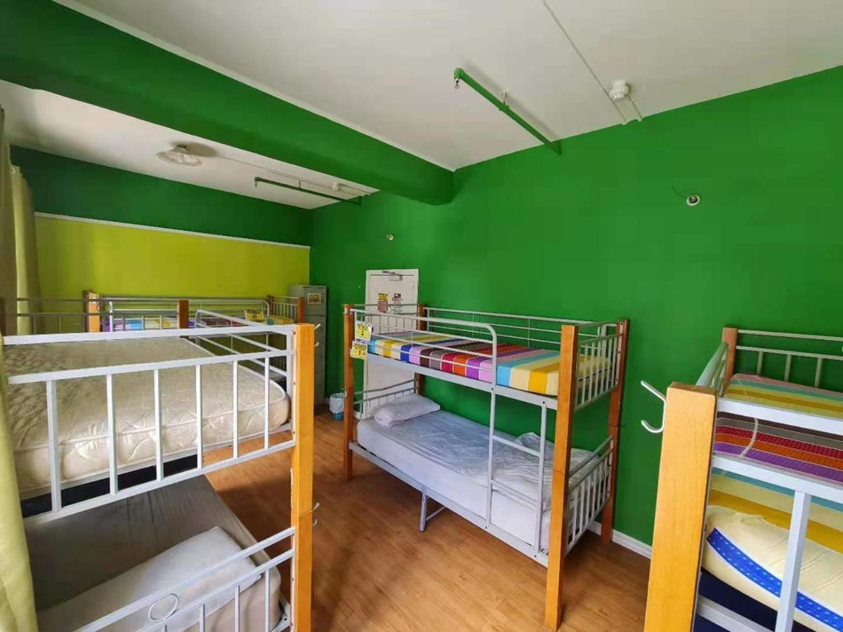 Frienz Backpacker Hostel โอ๊คแลนด์ ภายนอก รูปภาพ