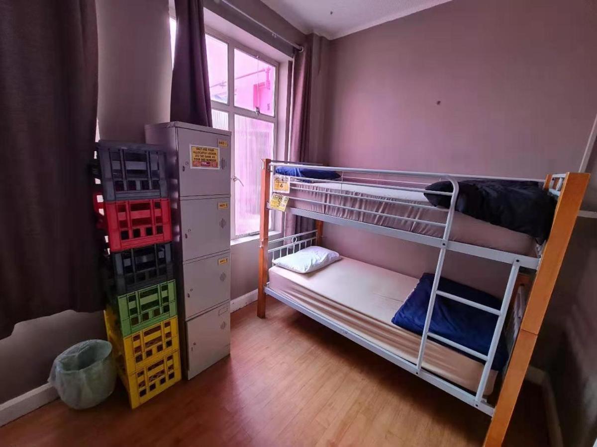 Frienz Backpacker Hostel โอ๊คแลนด์ ภายนอก รูปภาพ